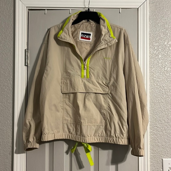 Levi's Jackets & Blazers - ❤️Levi’s Windbreaker❤️